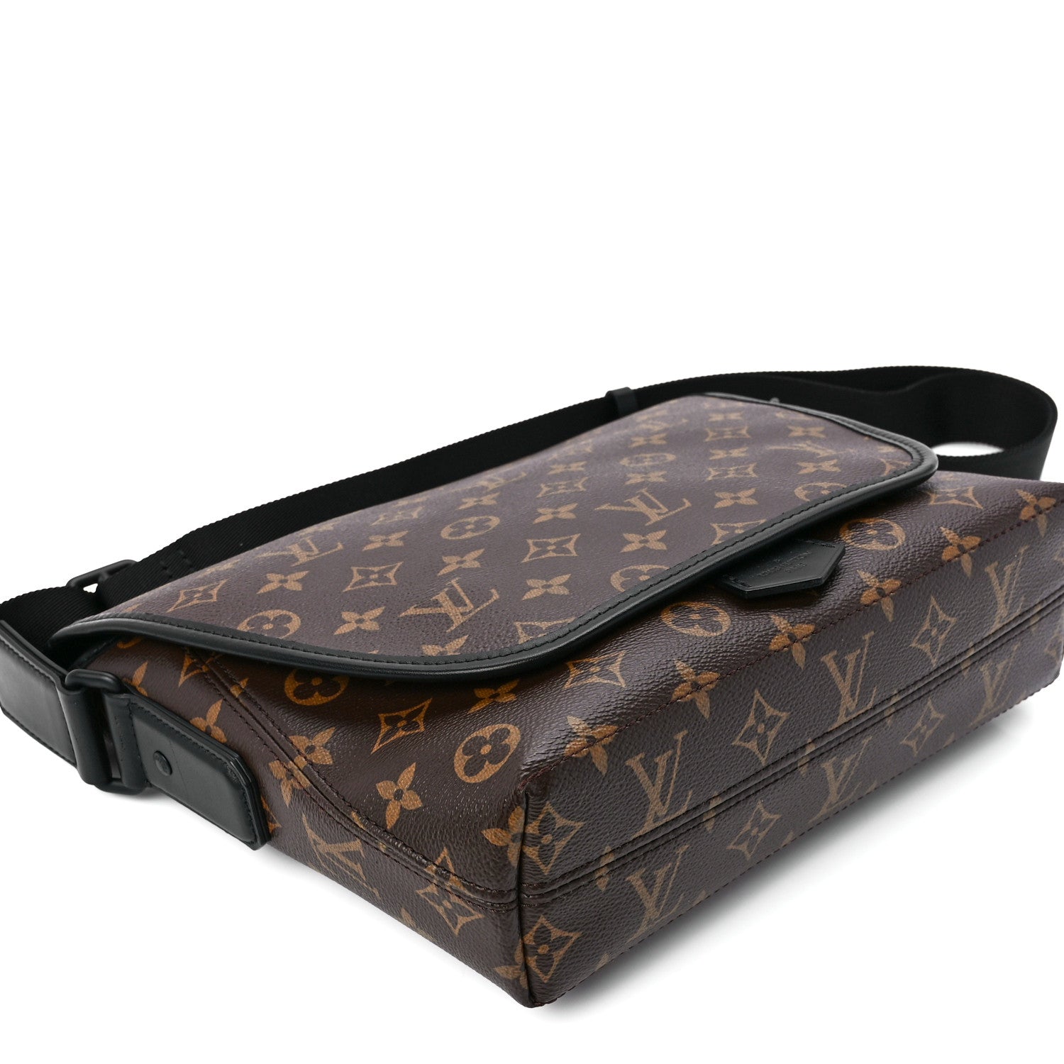 Louis Vuitton Monogram Macassar Magnetic Messenger 10 of 12
