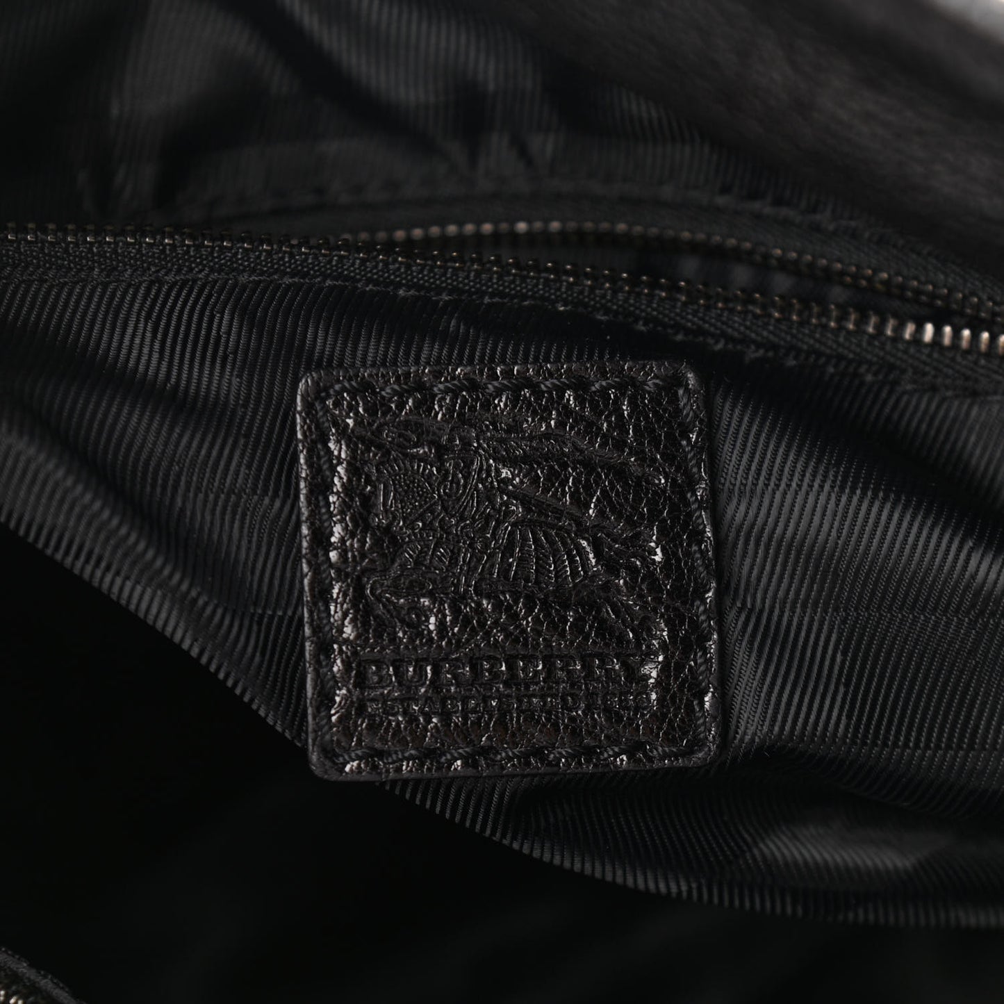 Grainy Calfskin Large Ashmore Hobo Black