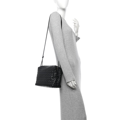 Bottega Veneta Nappa Intrecciato Medium Loop Camera Bag Black 2 of 10