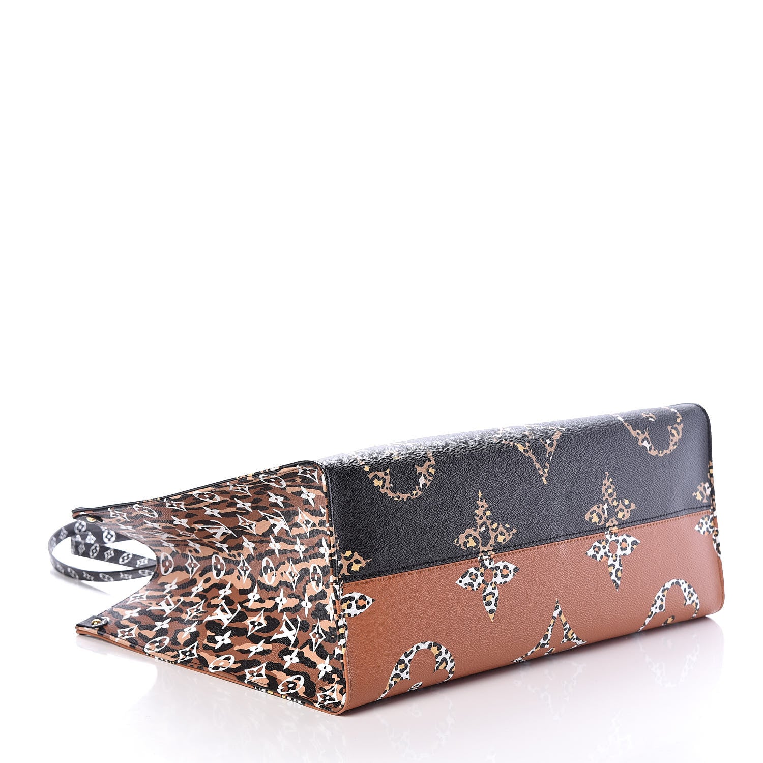 Louis Vuitton Monogram Giant Jungle Onthego GM Black 4 of 9