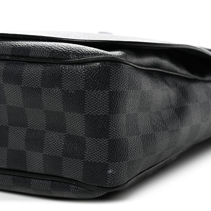 Louis Vuitton Damier Graphite Daniel MM 9 of 14