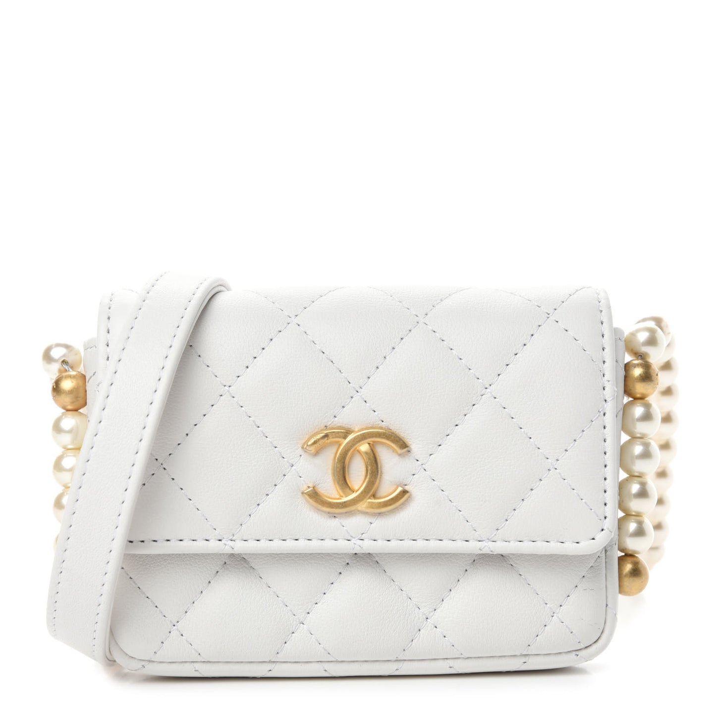 Calfskin Quilted About Pearls Card Holder Flap With Chain White