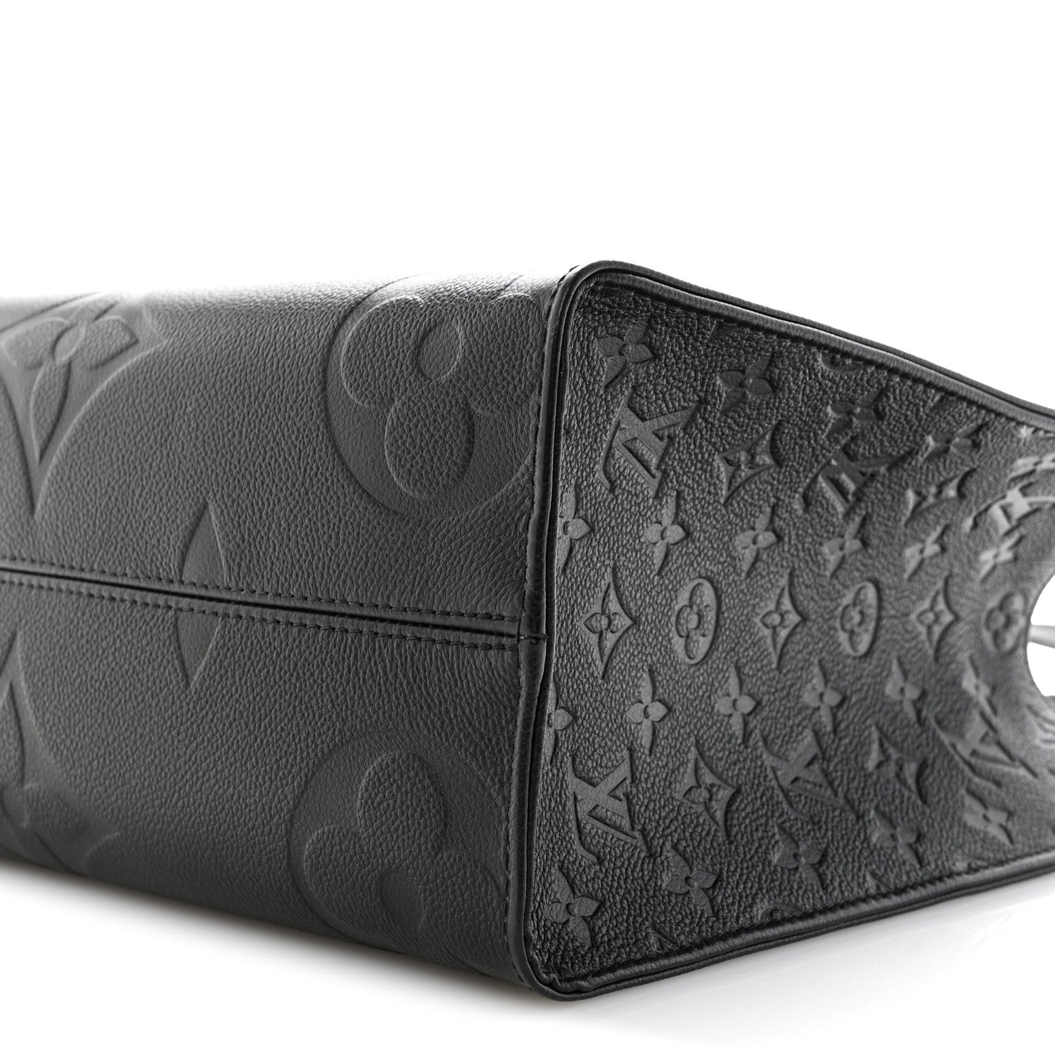 Louis Vuitton Empreinte Monogram Giant Onthego MM Black 9 of 10
