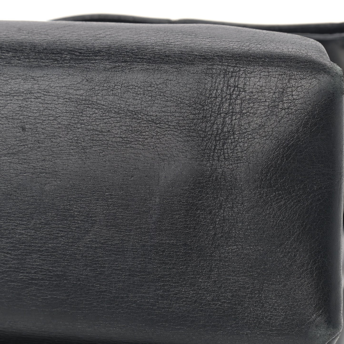 Smooth Calfskin Blade Flap Black