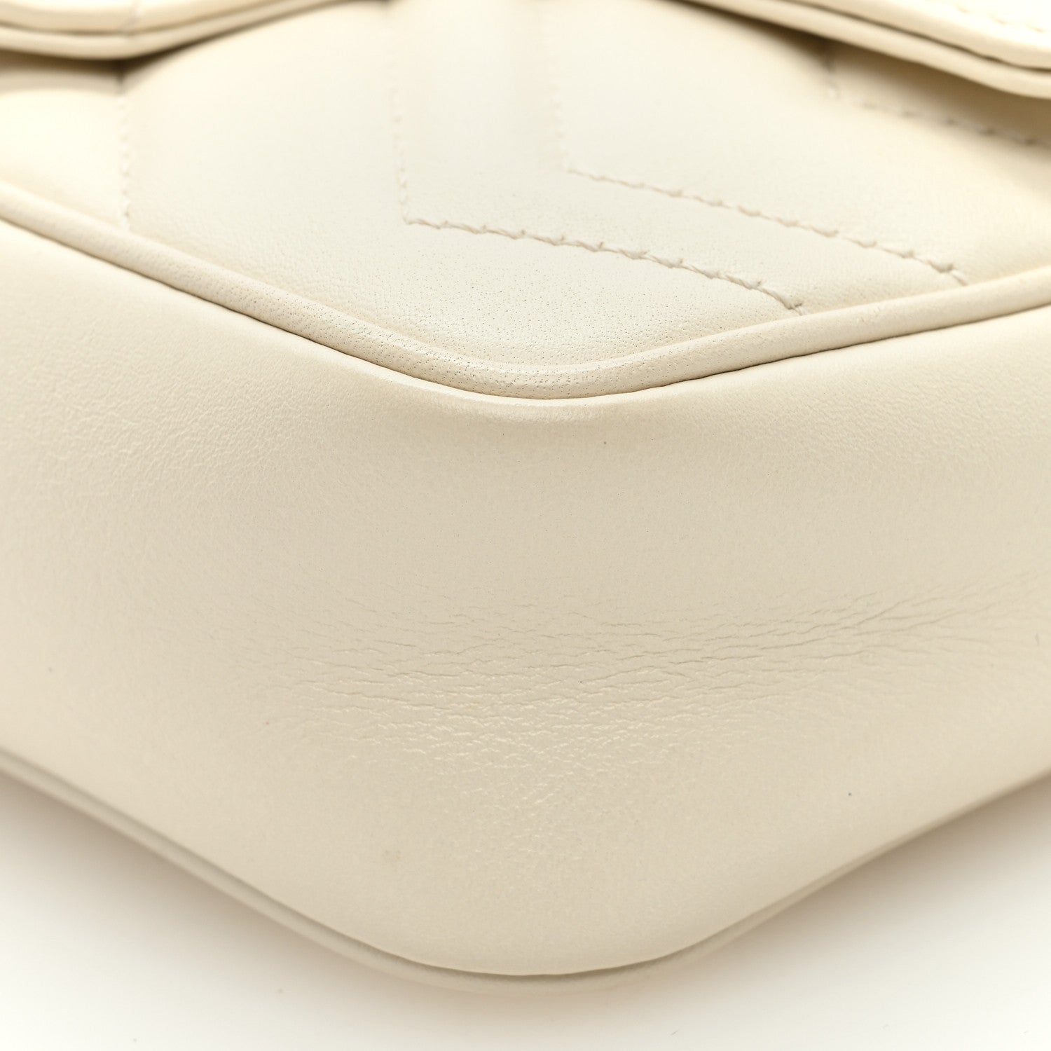 Gucci Calfskin Matelasse Super Mini GG Marmont Shoulder Bag White 9 of 10