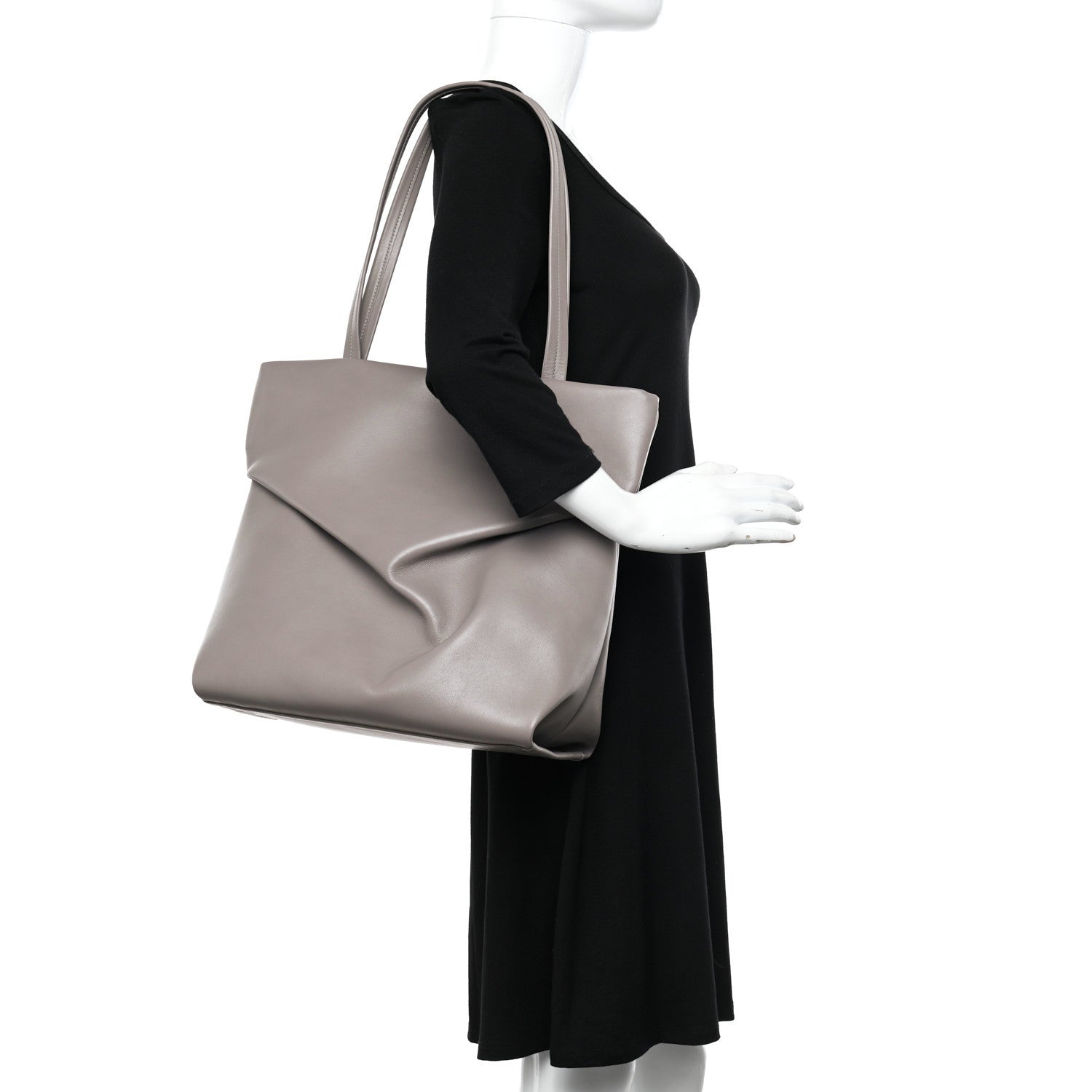 Chloe Calfskin Judy East West Tote Cashmere Grey 2 of 12