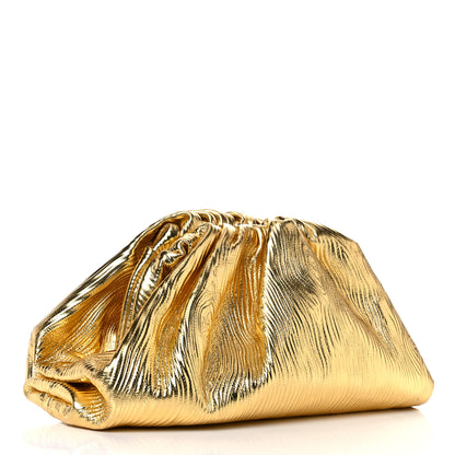 Bottega Veneta Metallic Bark Calfskin Embossed The Pouch Oversized Clutch Oro 3 of 12
