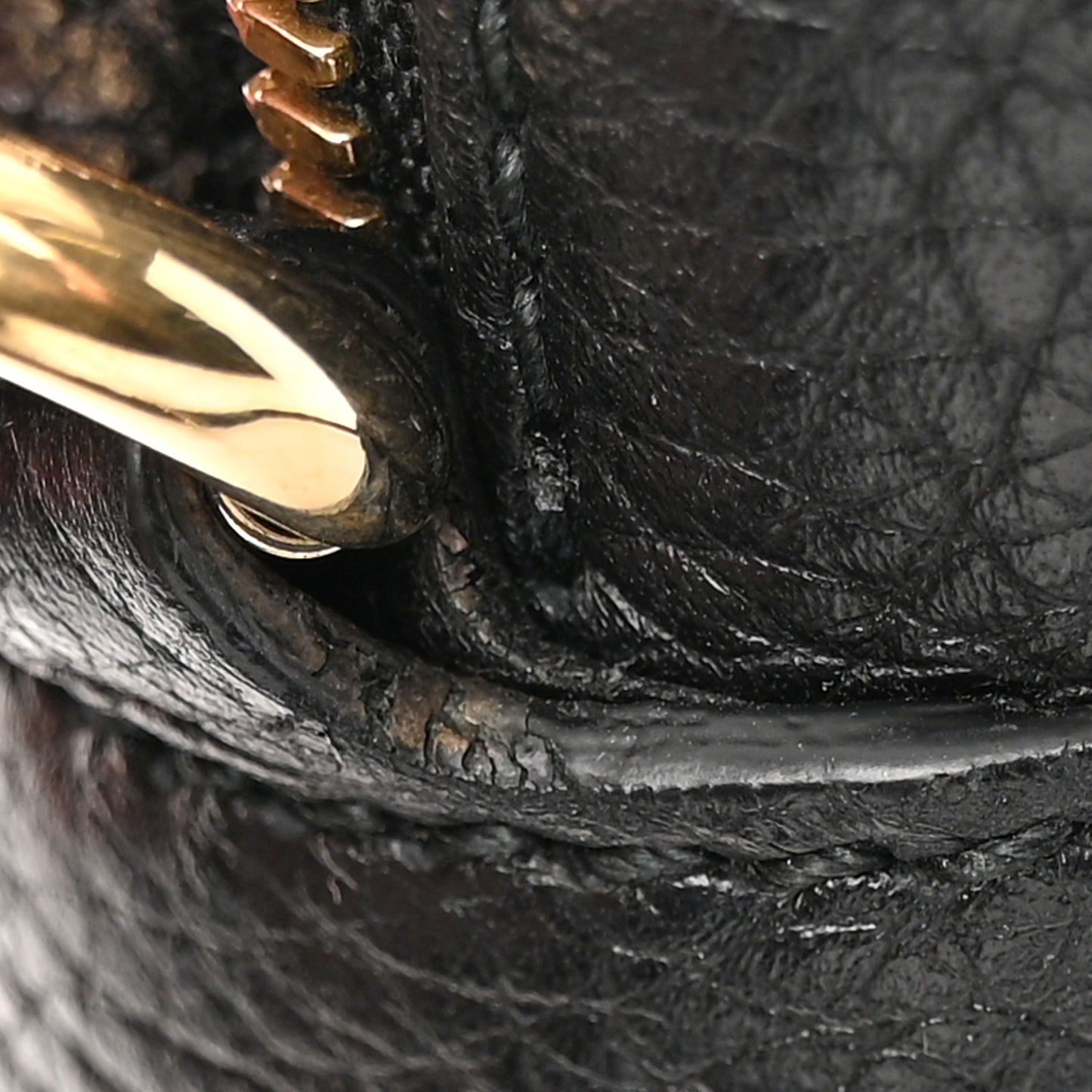 Pebbled Calfskin Small Soho Disco Bag Black