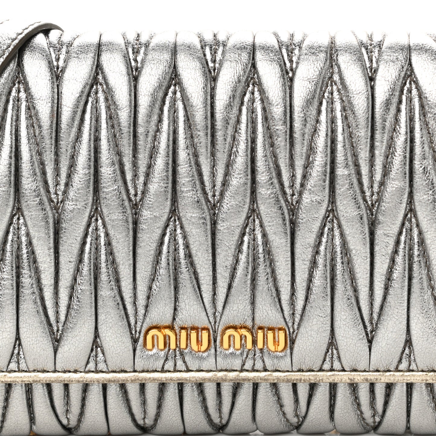 Metallic Nappa Matelasse Wallet On Chain Silver