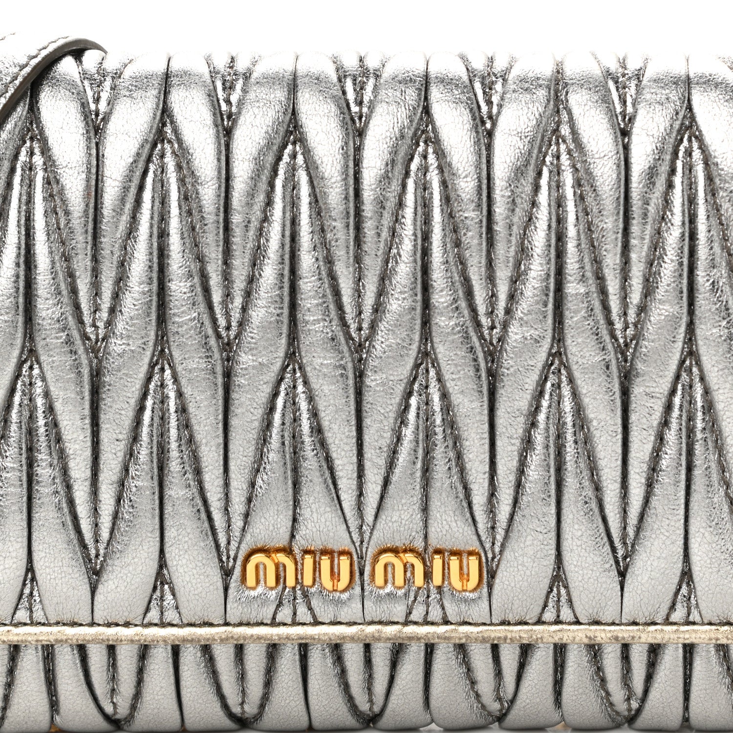 Miu Miu Metallic Nappa Matelasse Wallet On Chain Silver 8 of 10