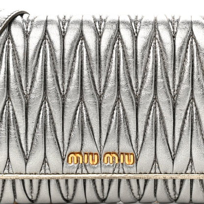 Miu Miu Metallic Nappa Matelasse Wallet On Chain Silver 8 of 10