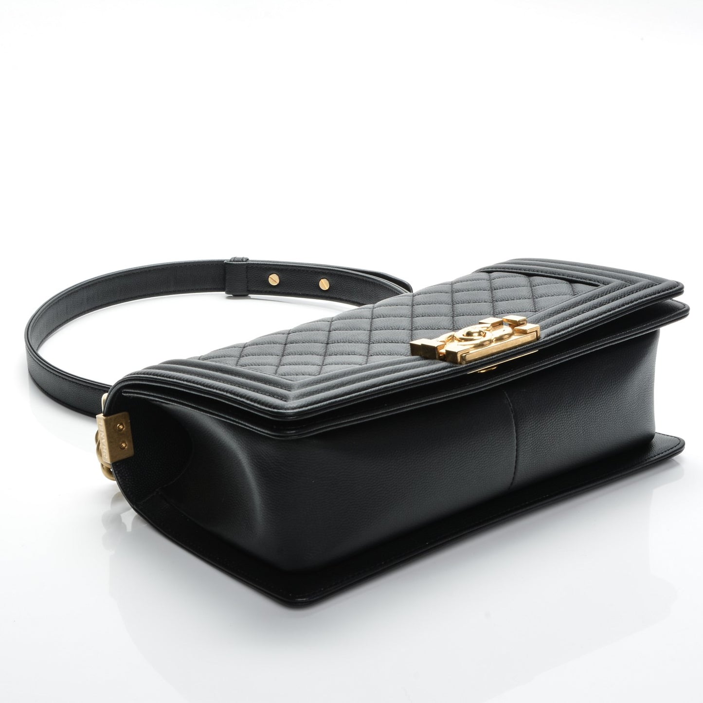 Caviar Quilted Medium Boy Flap Black