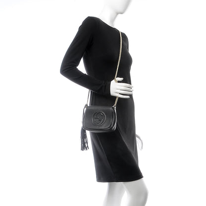 Gucci Pebbled Calfskin Small Soho Flap Crossbody Black 2 of 9