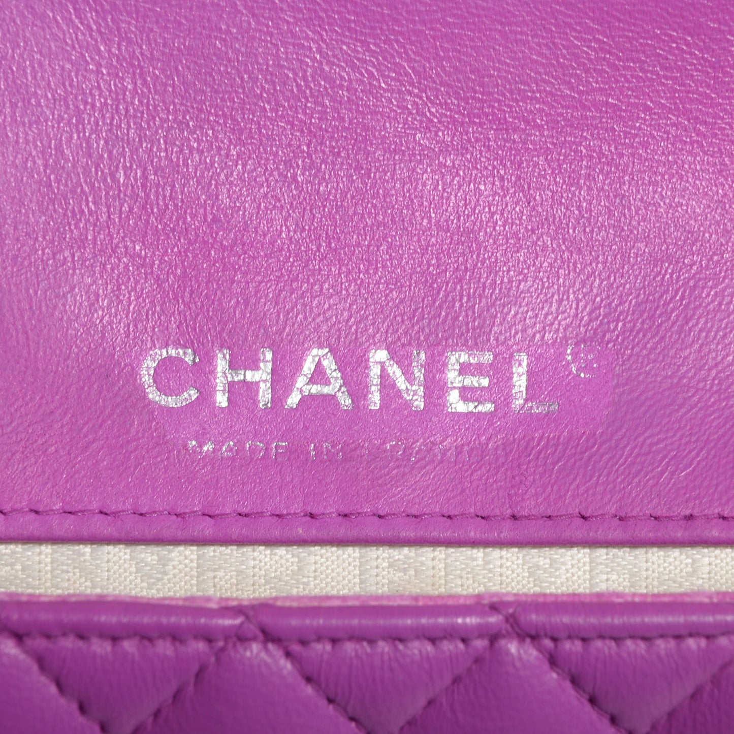 Lambskin Quilted Extra Mini Flap Fuchsia