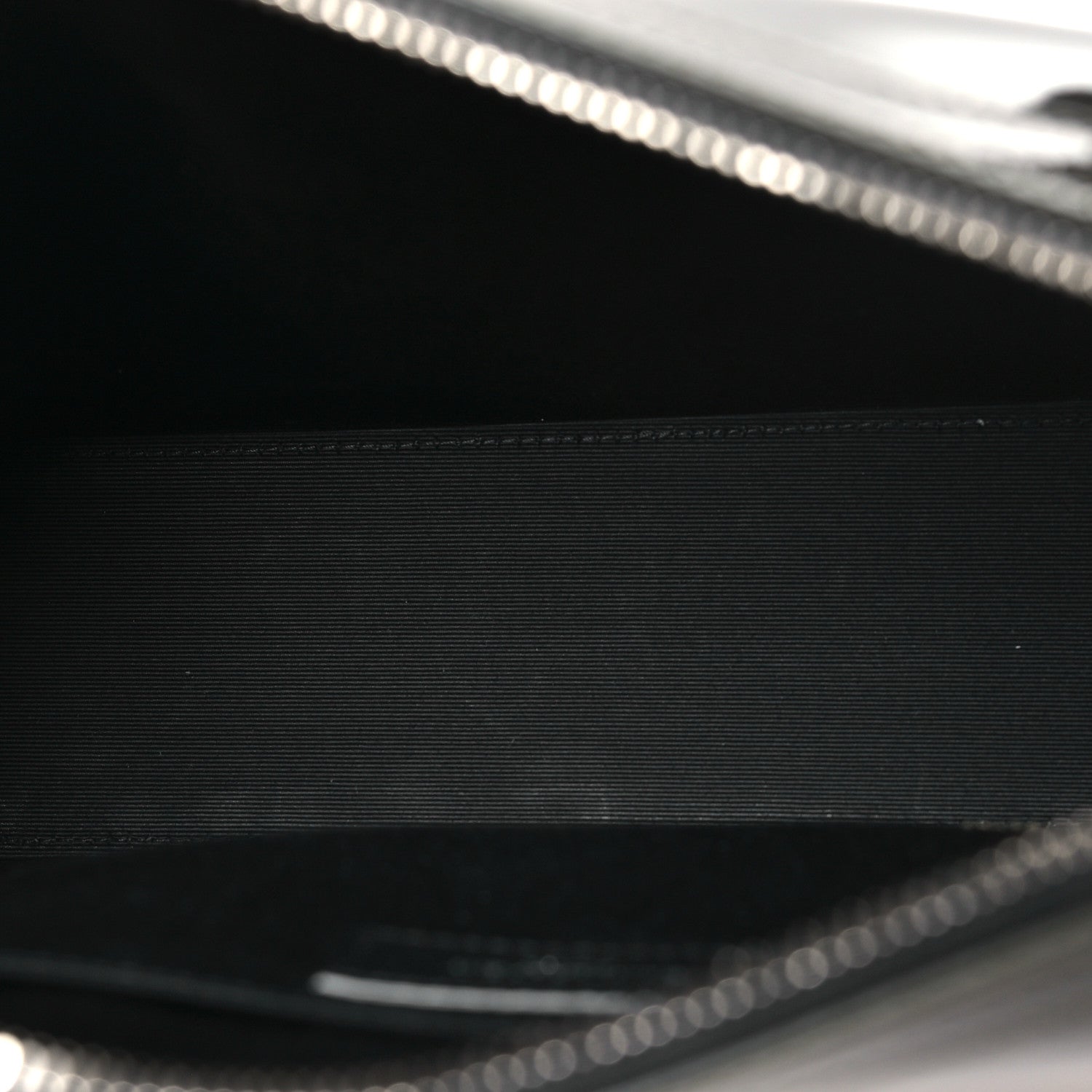 Saint Laurent Patent Zip Cosmetic Pouch Dark Vineyard Green 5 of 8
