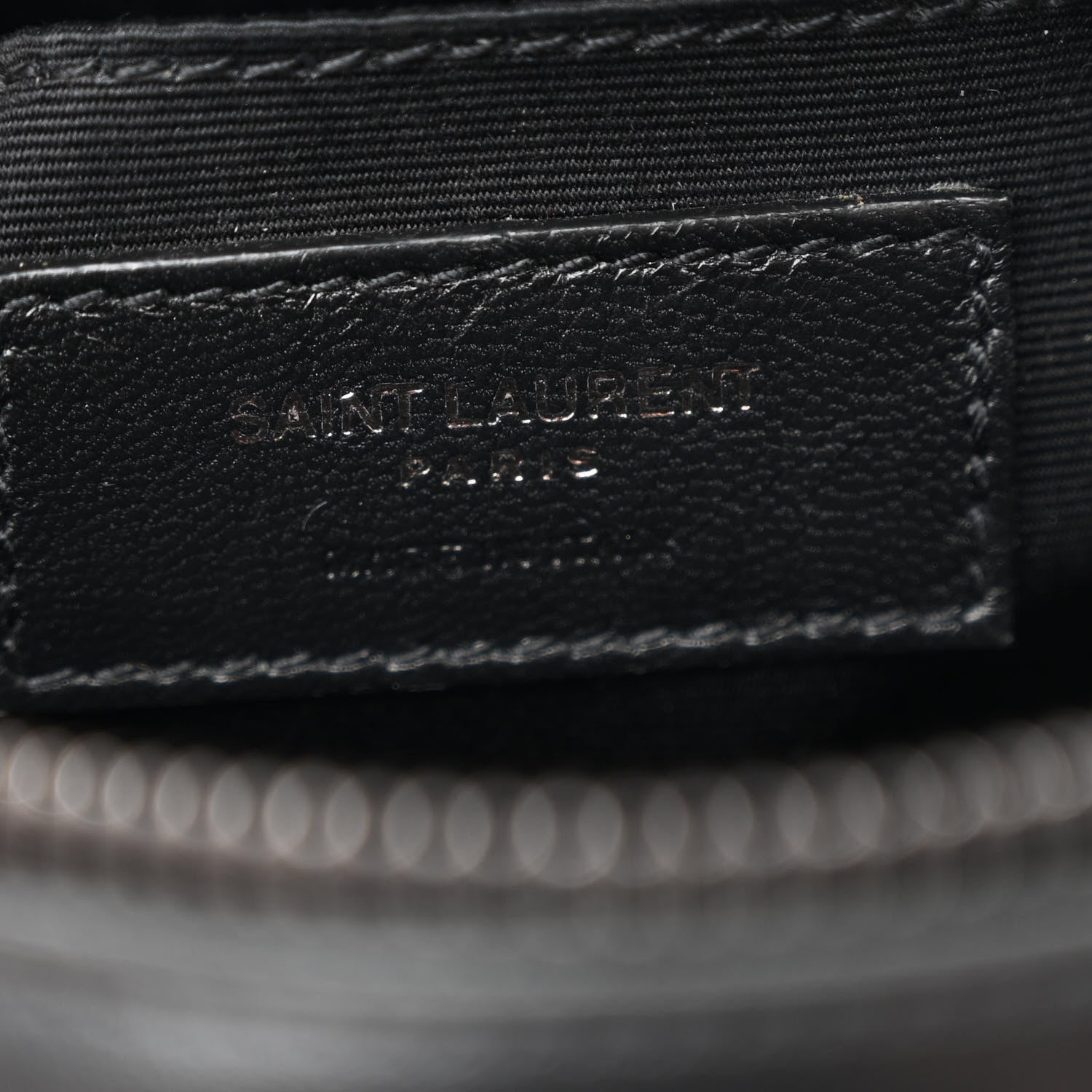 Saint Laurent Calfskin Matelasse Chevron Round Vinyle Camera Bag Black 6 of 13