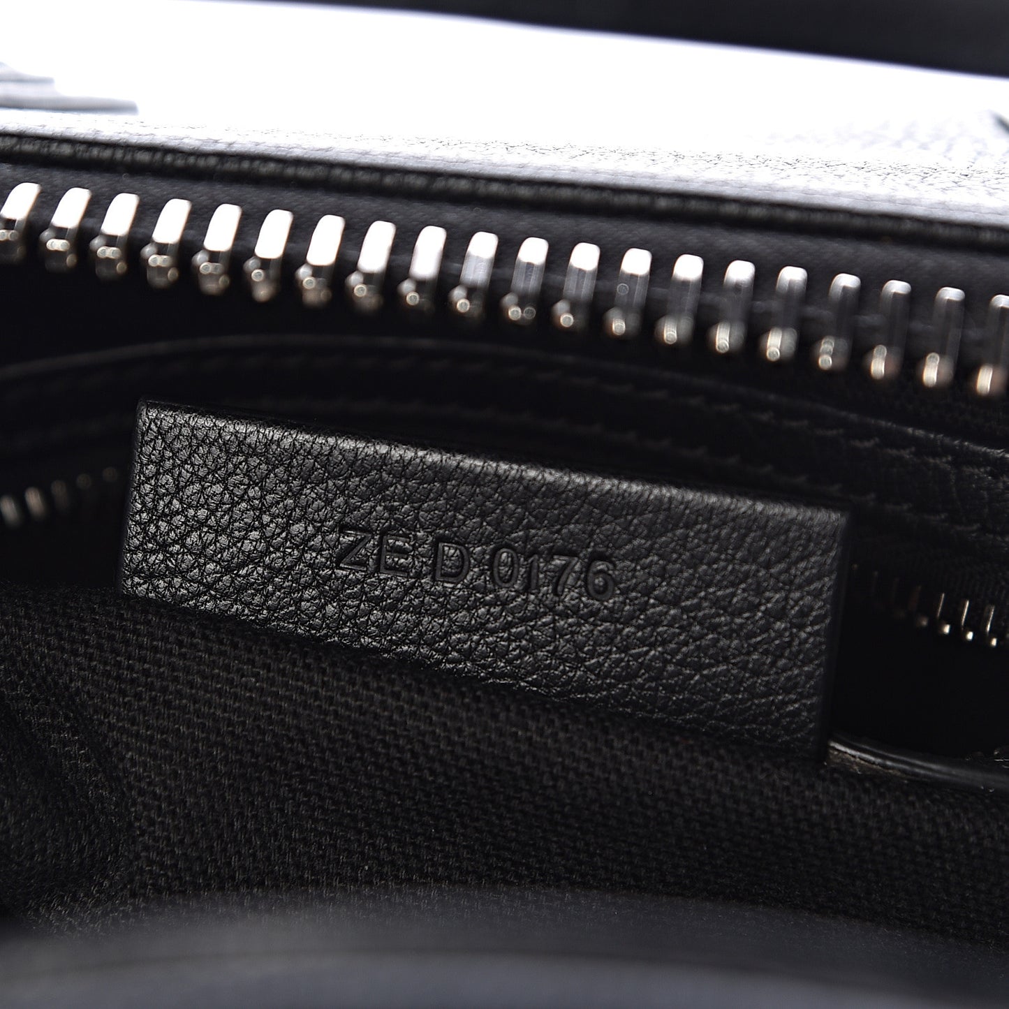 Sugar Goatskin Small Antigona Black
