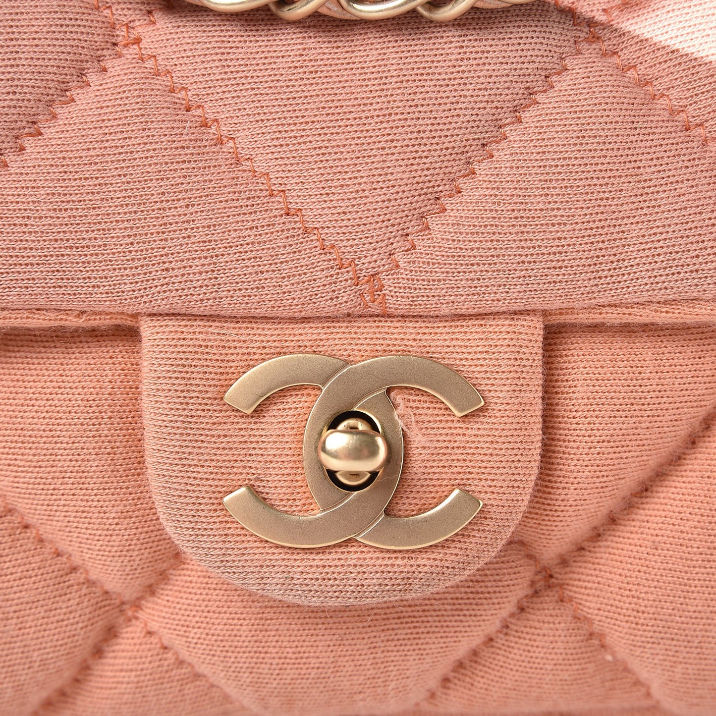 Jersey Quilted Small Flap Coral