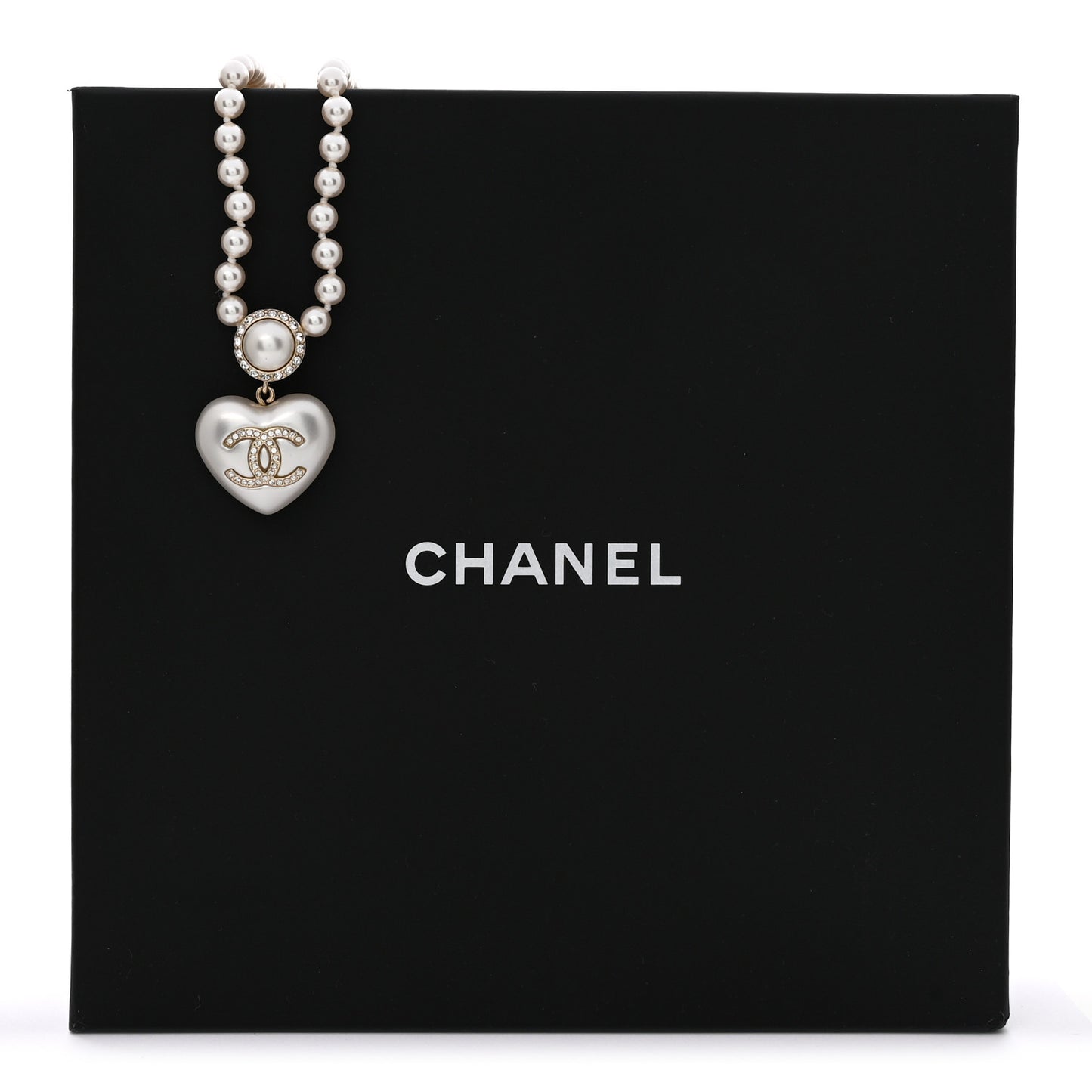 Pearl Crystal CC Heart Short Necklace Pearly White Gold