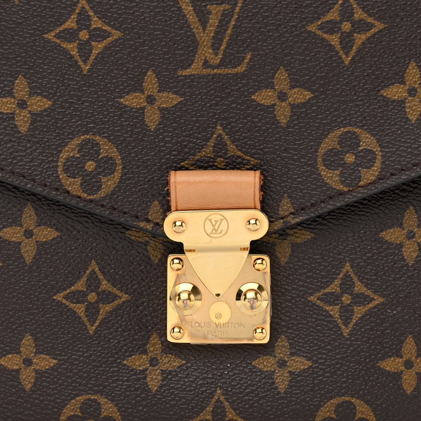 Monogram Pochette Metis