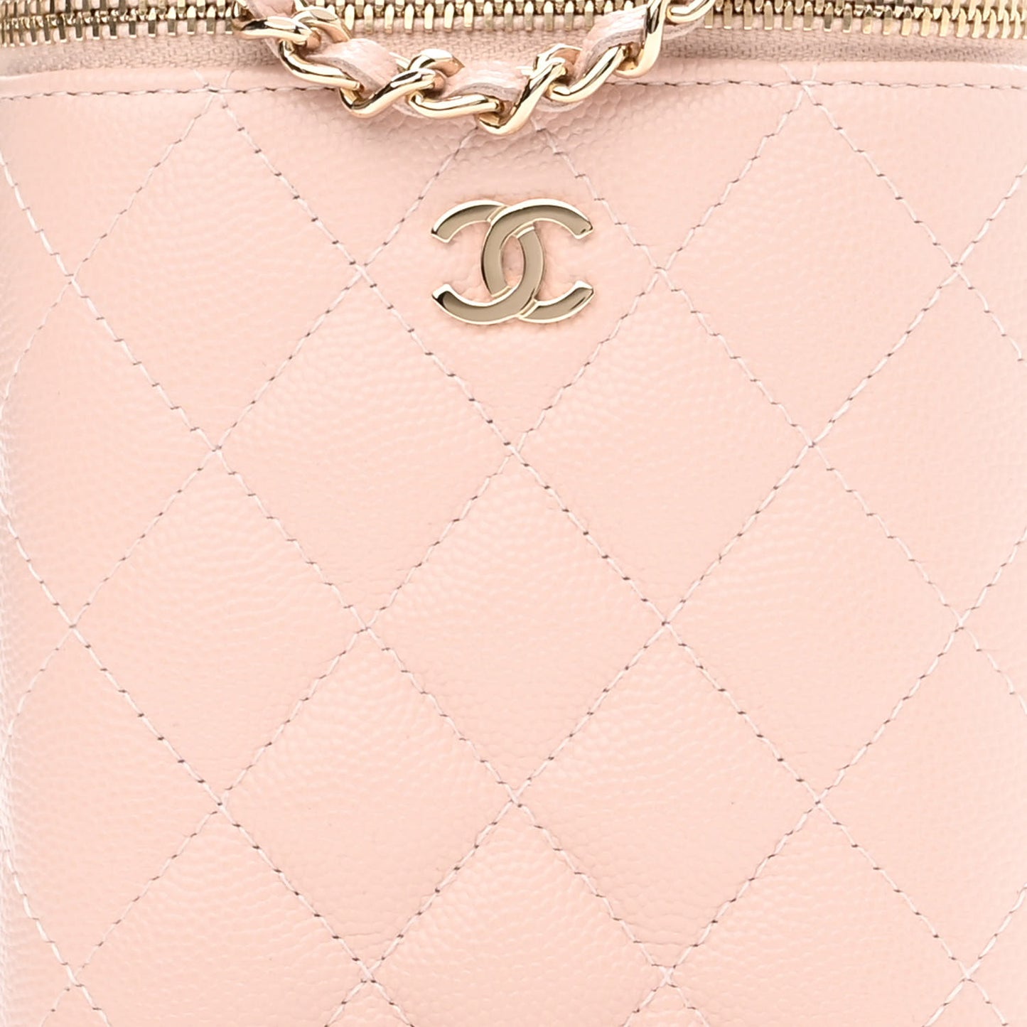 Caviar Quilted Small Vertical Coco Beauty Vanity Case With Chain Light Pink