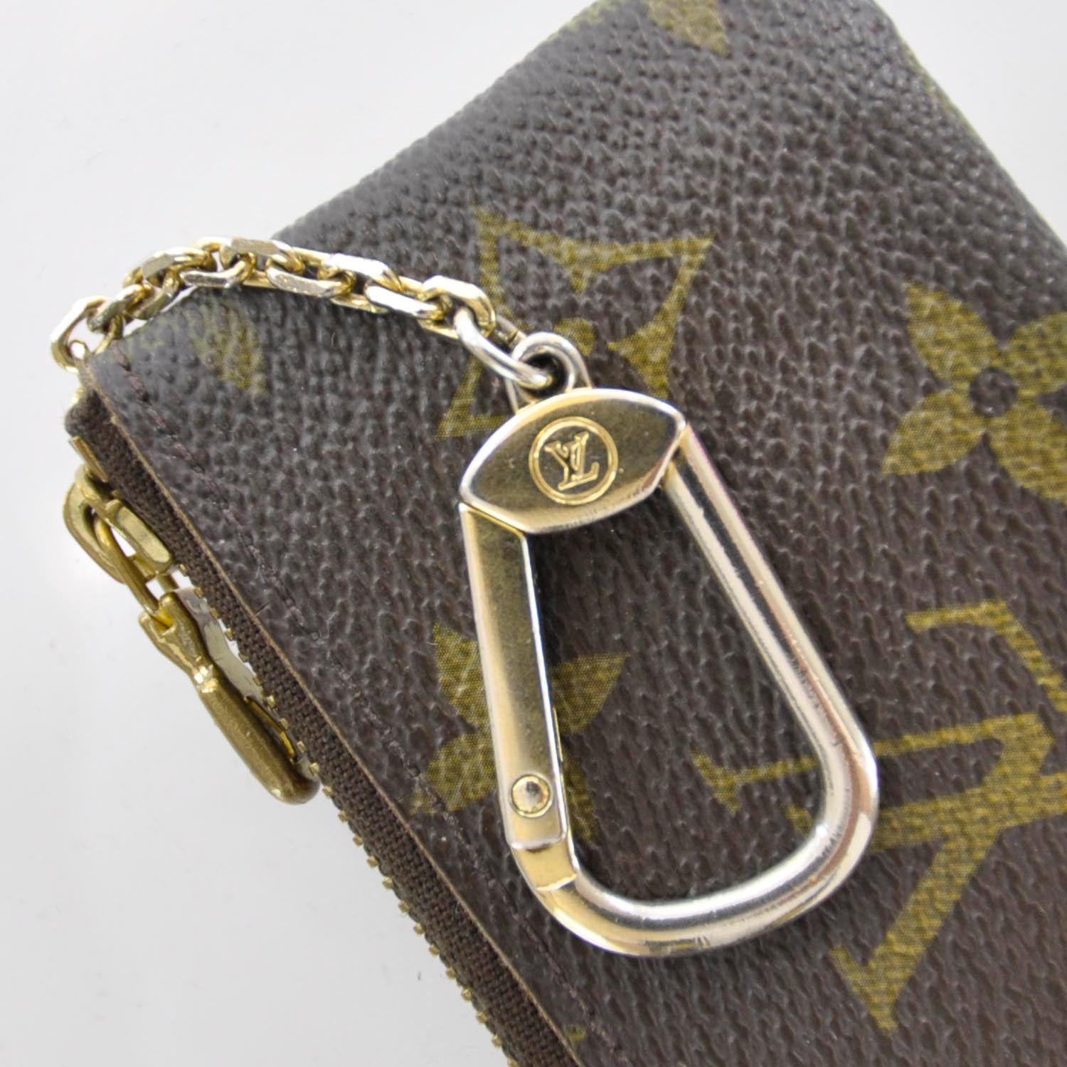 Louis Vuitton Monogram Key Pouch 5 of 7