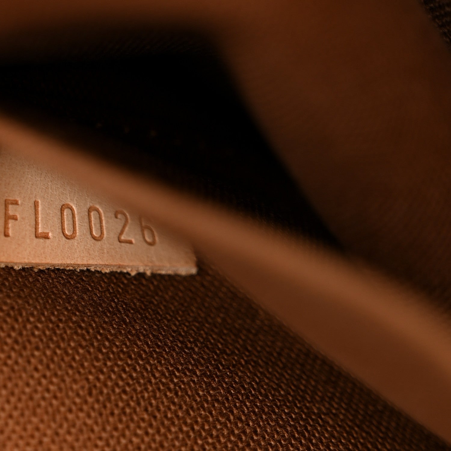 Louis Vuitton Monogram Popincourt Haut 7 of 13