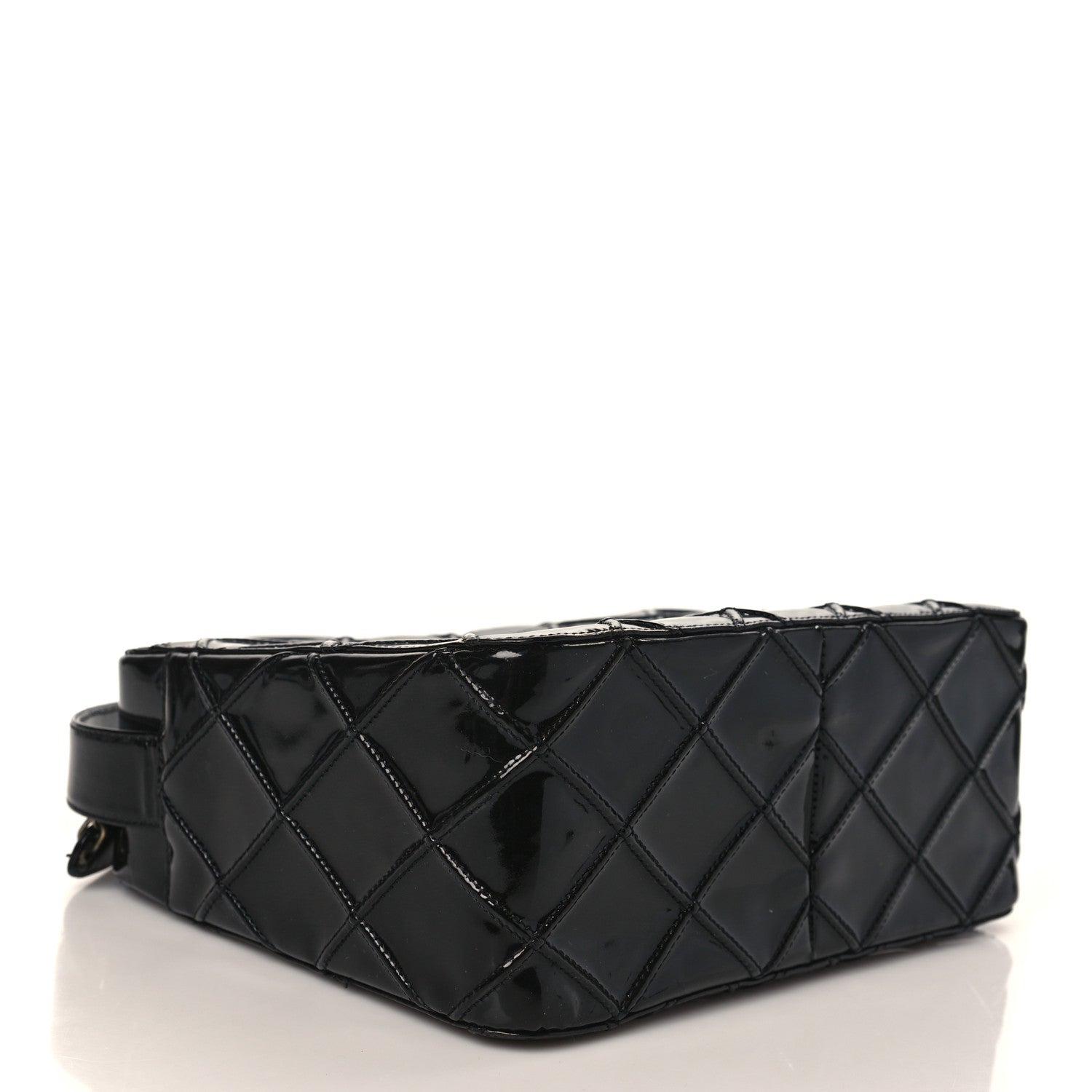 Chanel Patent Diamond Stitch Shoulder Bag Black 4 of 13