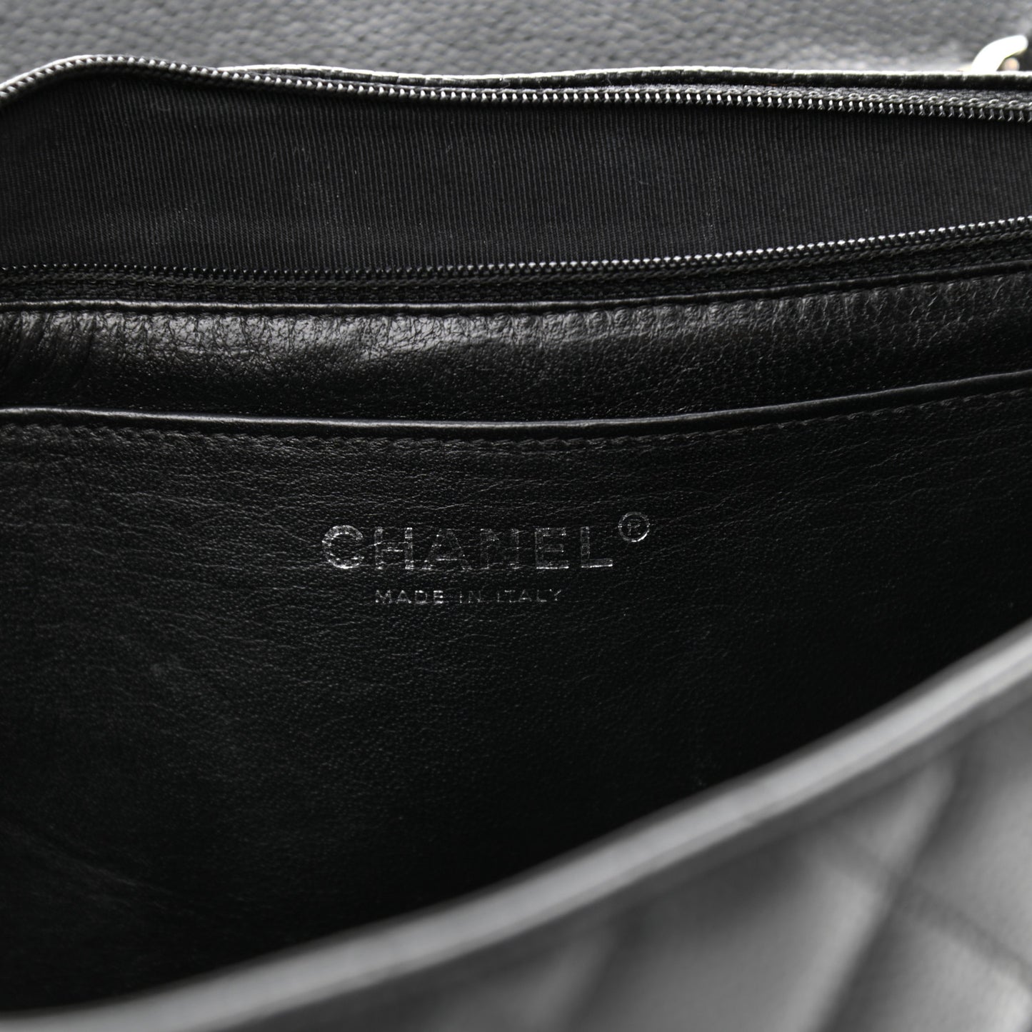 Caviar Quilted Jumbo Single Flap Black