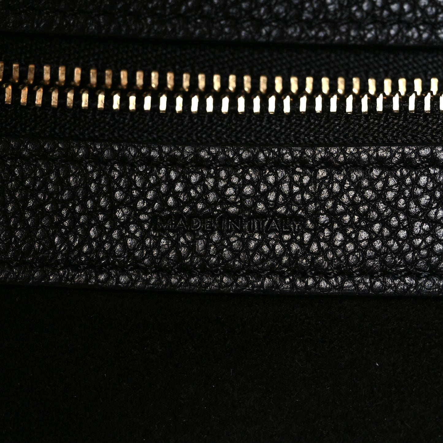 Soft Grained Calfskin Small Belt Cabas Phantom Black