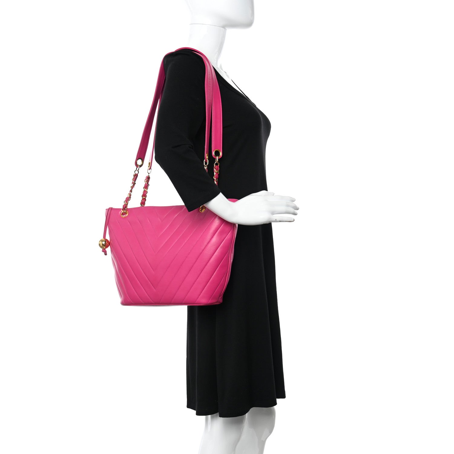 Chanel Lambskin Chevron Quilted Shoulder Bag Pink 2 of 18