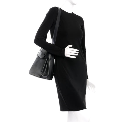 Louis Vuitton Epi Sac D'Epaule Black 2 of 9