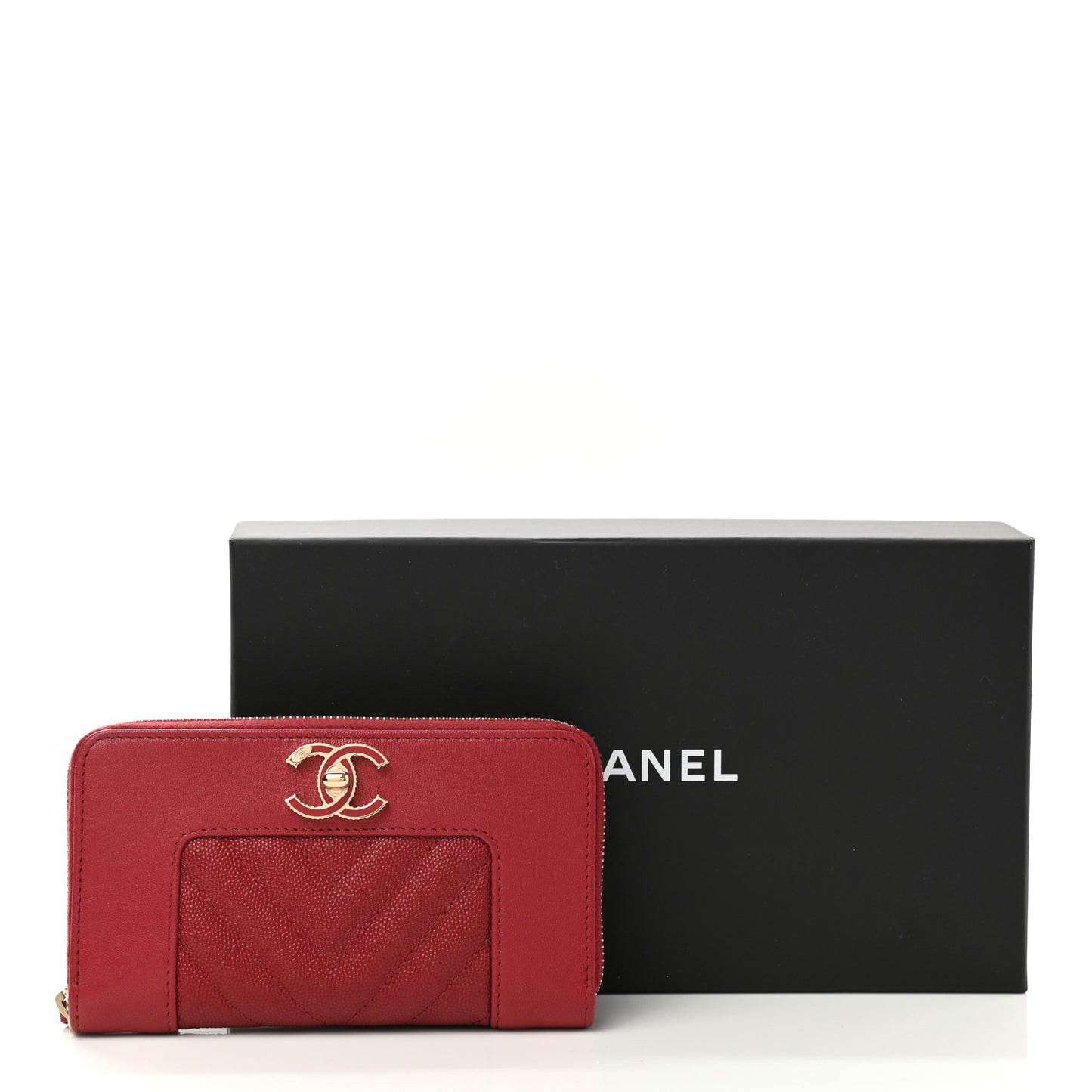 Sheepskin Caviar Chevron Quilted Medium Mademoiselle Vintage Zip Around Wallet Red