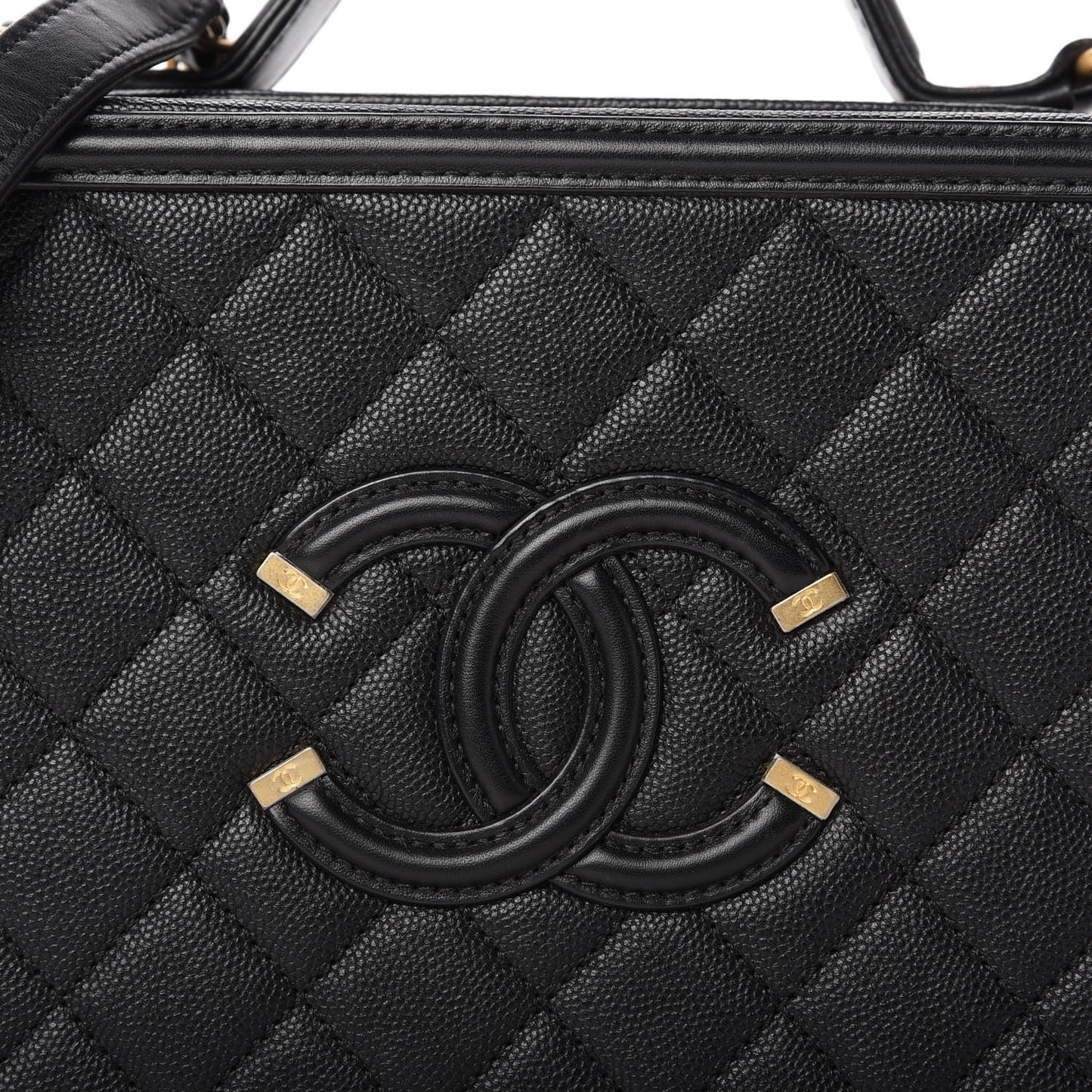 Caviar Quilted Medium CC Filigree Vanity Case Black