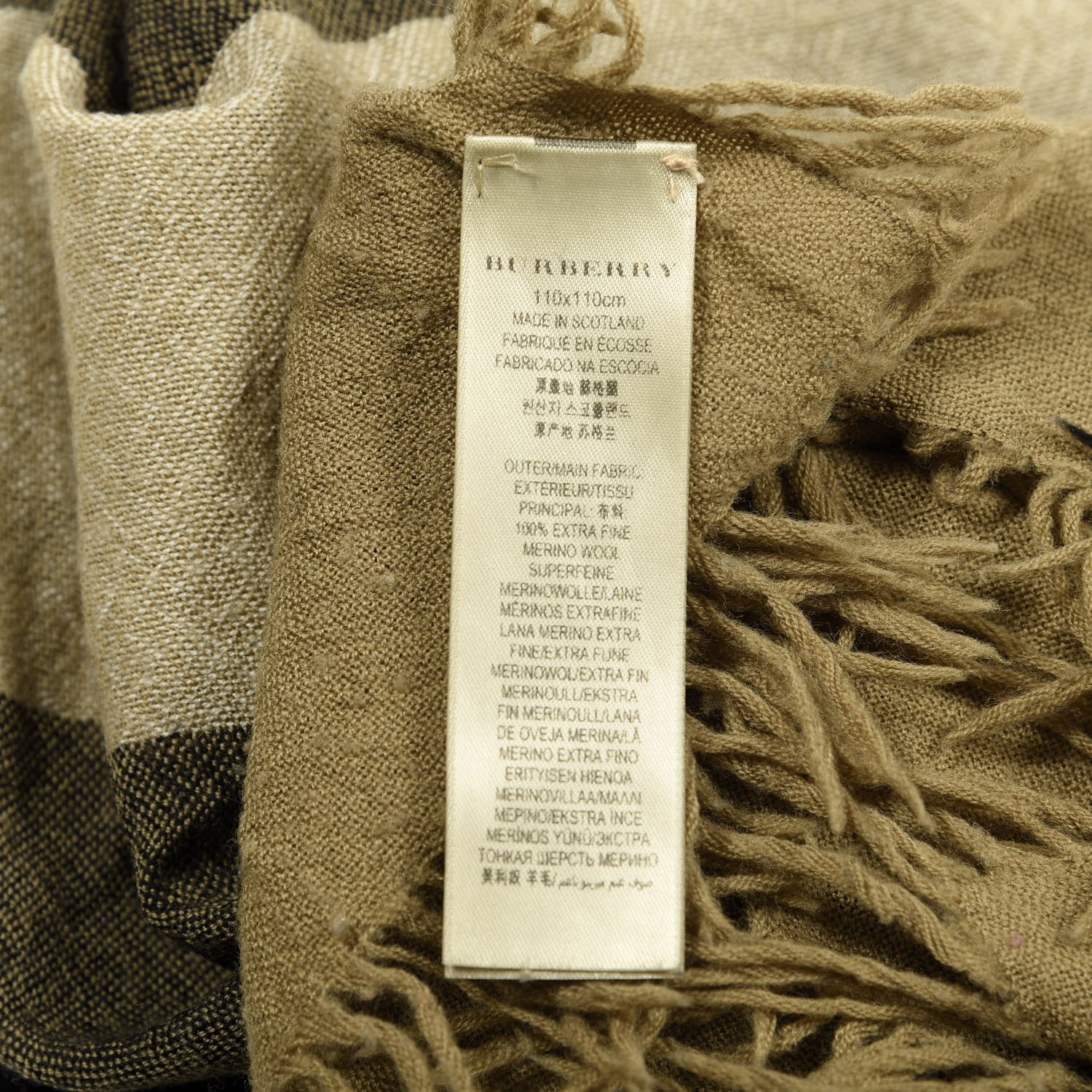 Burberry Merino Wool House Check Scarf 3 of 4