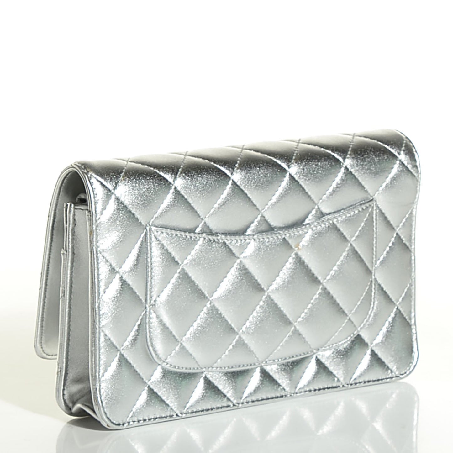 Lambskin Quilted Wallet On Chain WOC Silver