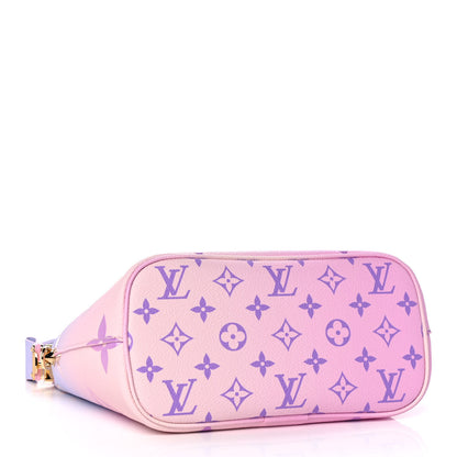 Louis Vuitton Monogram Giant Spring In The City Marshmallow Hobo PM Sunrise Pastel 3 of 10