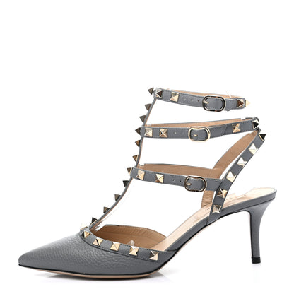 Valentino Garavani Pebbled Calfskin Rockstud Ankle Strap Low Heel Pumps 38.5 Light Stone 1 of 10