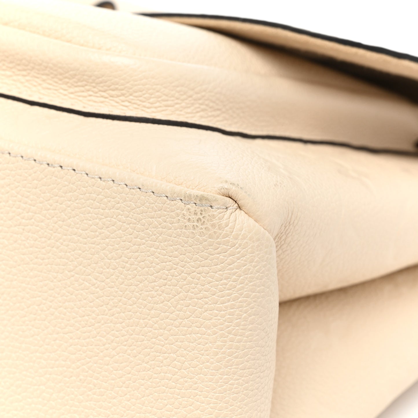 Empreinte Marignan Creme Caramel