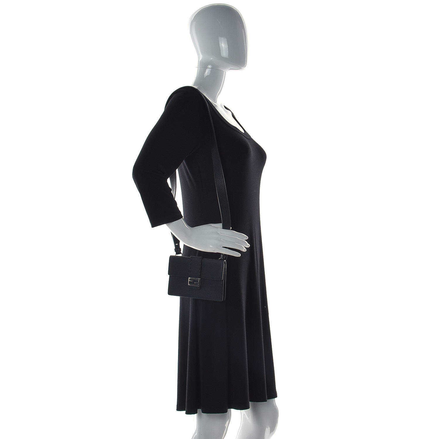 Fendi Cuoio Romano Selleria Medium Flat Baguette Black 2 of 12