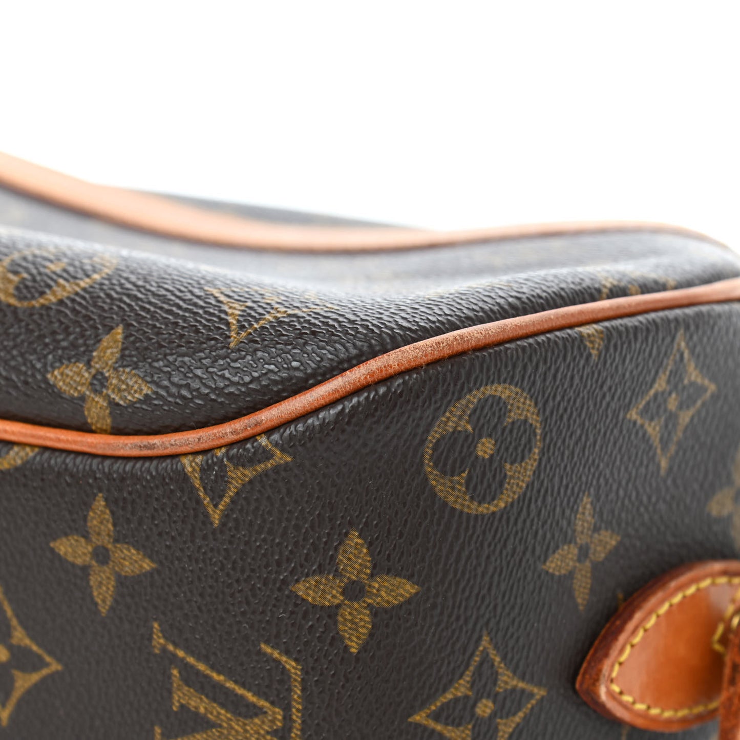Monogram Blois