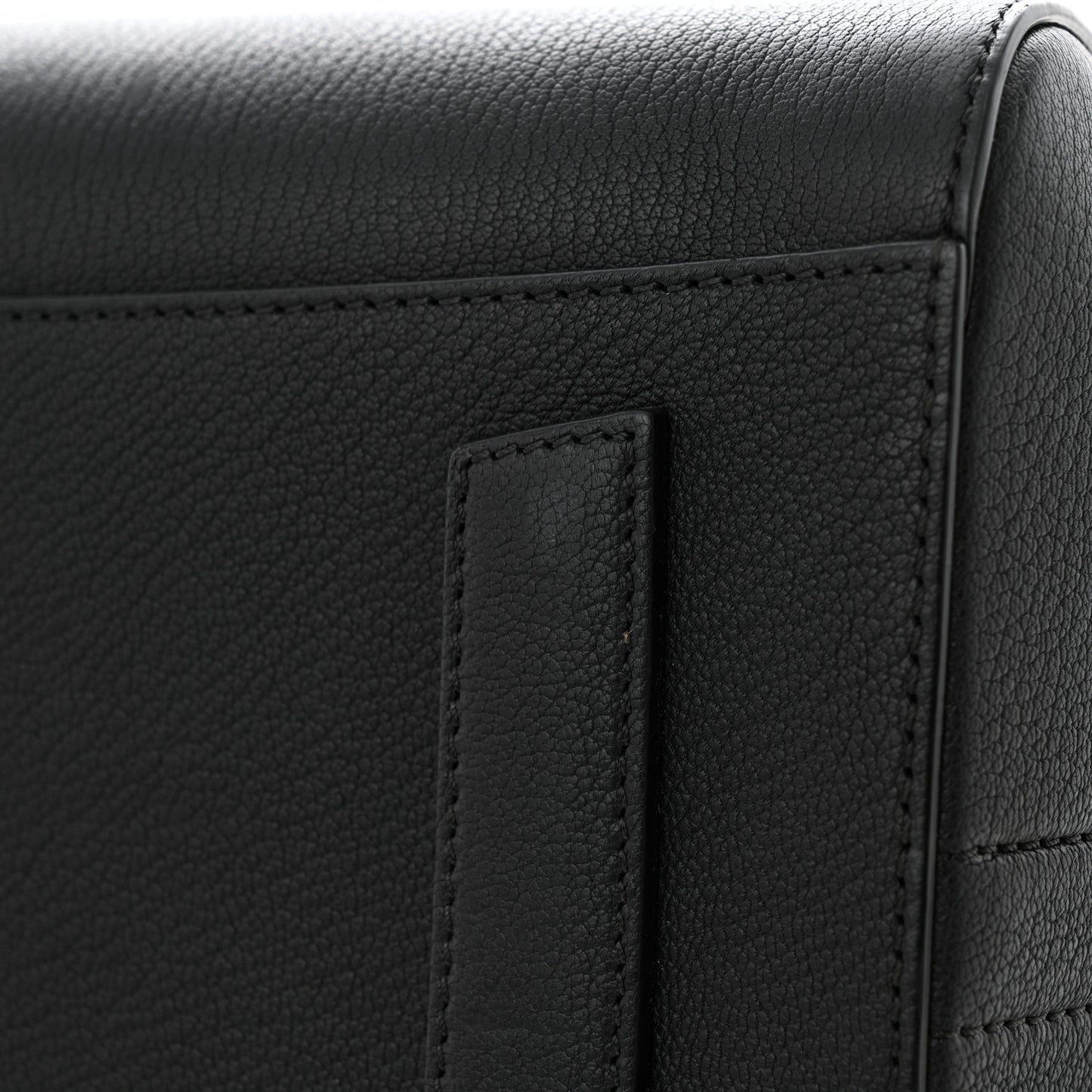 Sugar Goatskin Medium Antigona Black