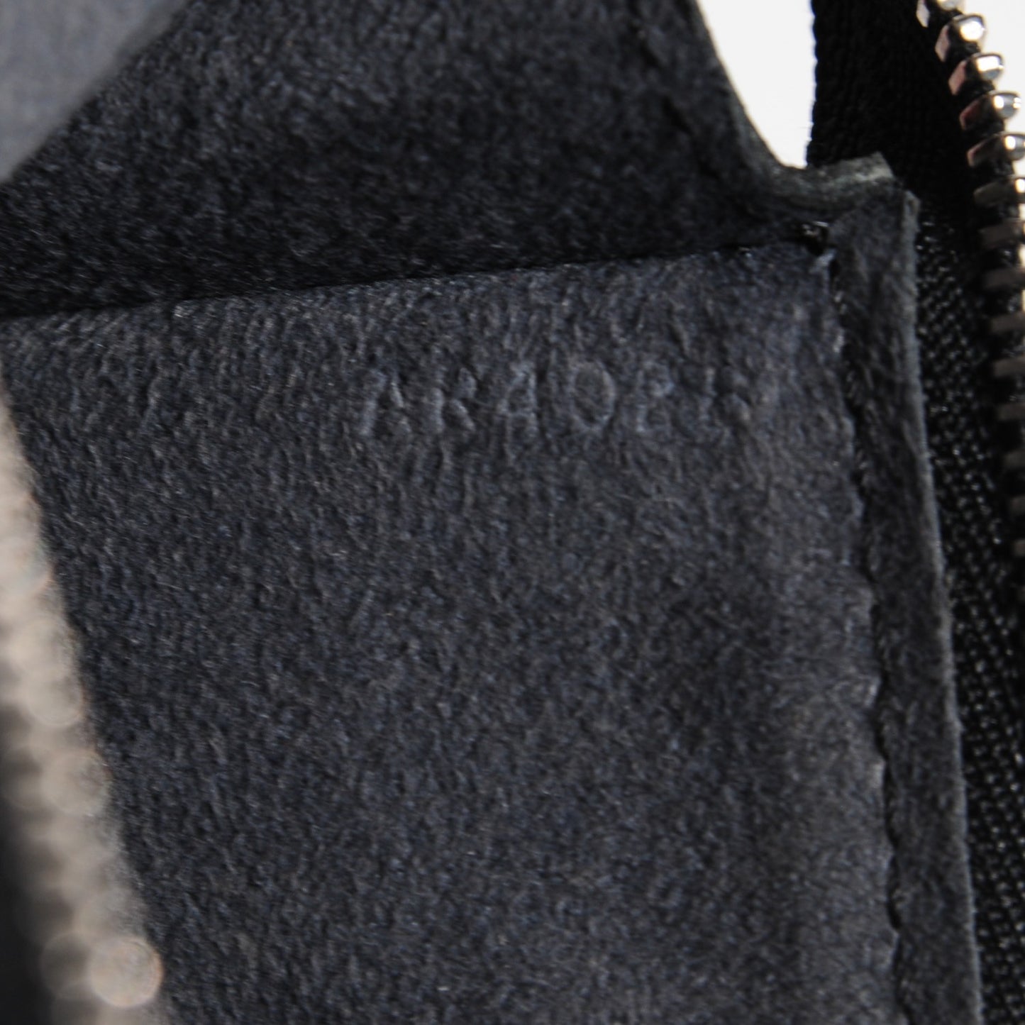Epi Pochette Accessories 24 Black