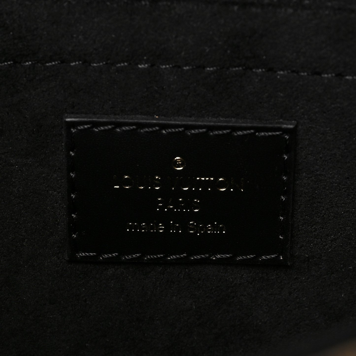 Epi Monogram Saint Michel Black