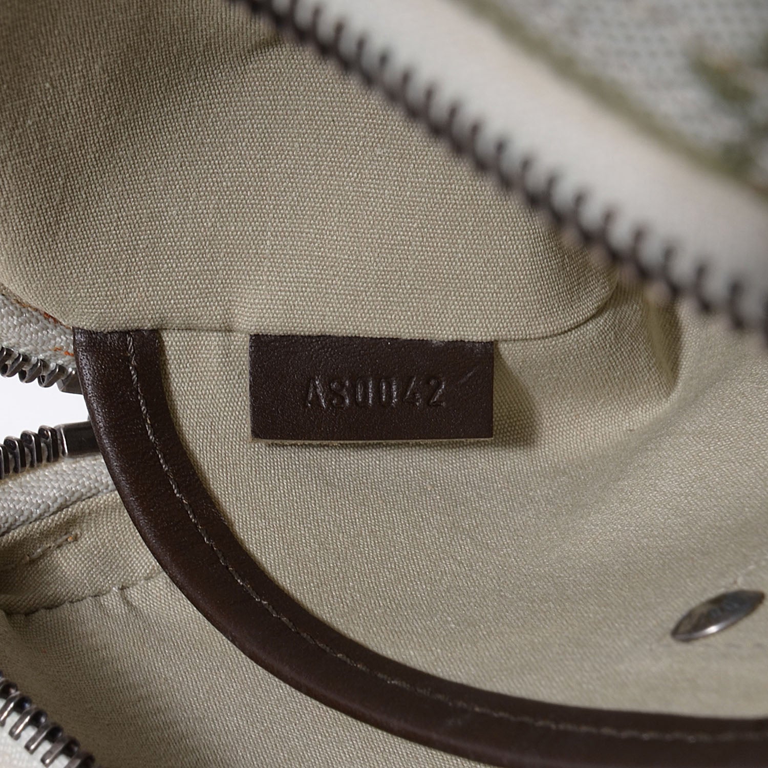 Louis Vuitton Mini Monogram Conte de Fees Mushroom Pochette Kaki 7 of 7