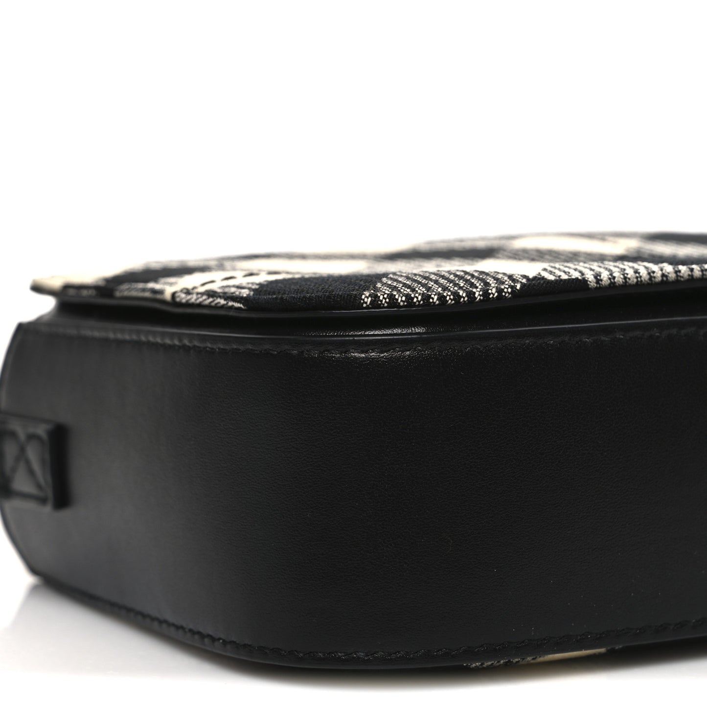 Jacquard Check Snip Bag Black