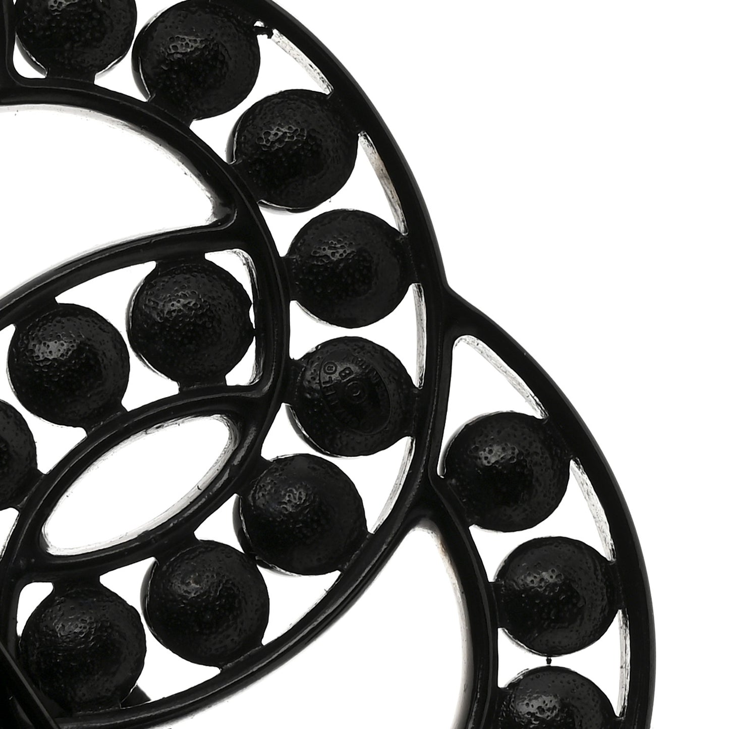 Bead CC Brooch Black