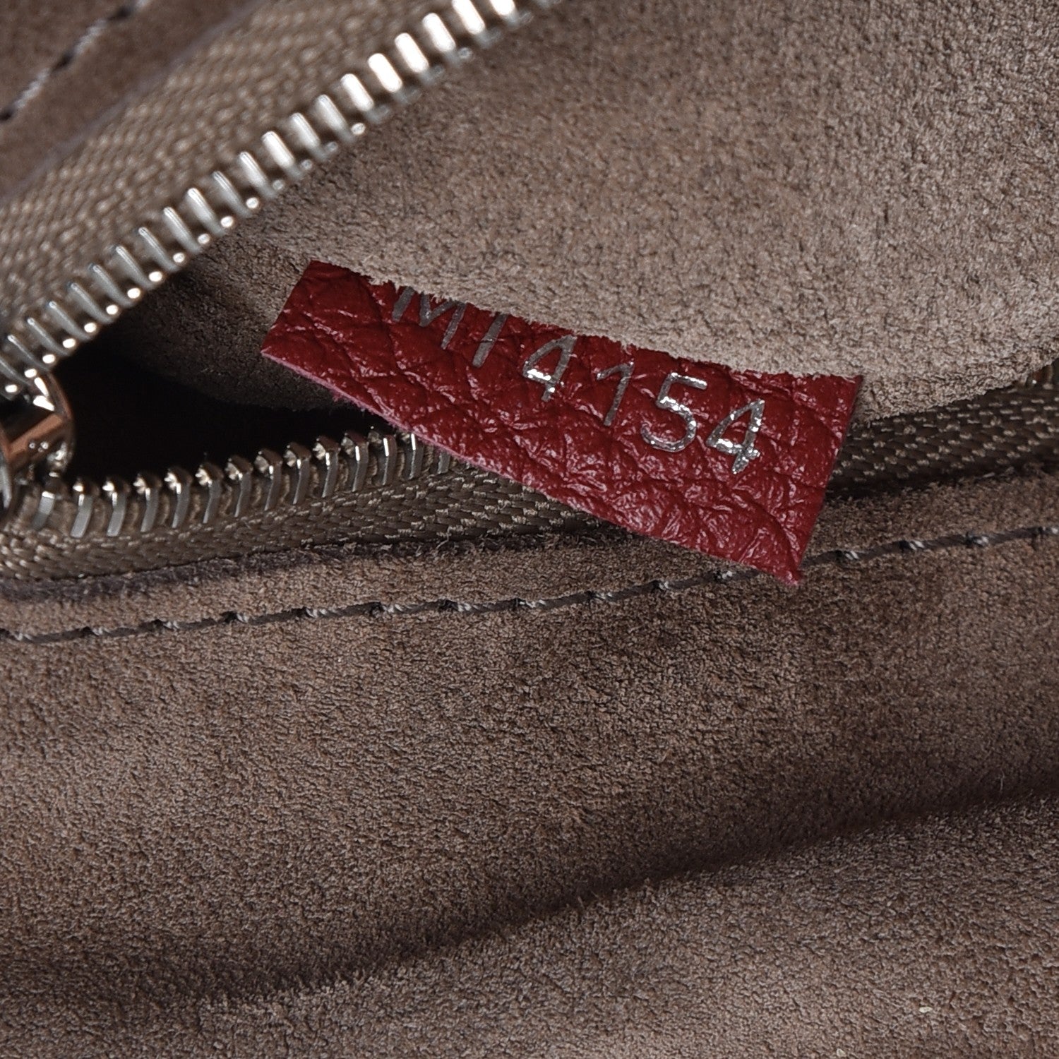 Louis Vuitton Cuir Taurillon Soft Lockit PM Griotte 8 of 11
