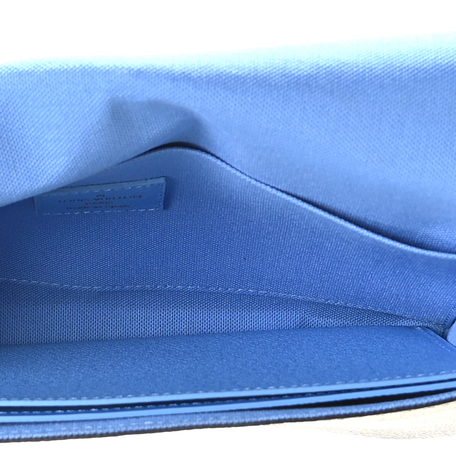 Louis Vuitton Monogram 2021 Christmas Animation China Wall Pochette Felicie Chain Wallet Blue 9 of 10