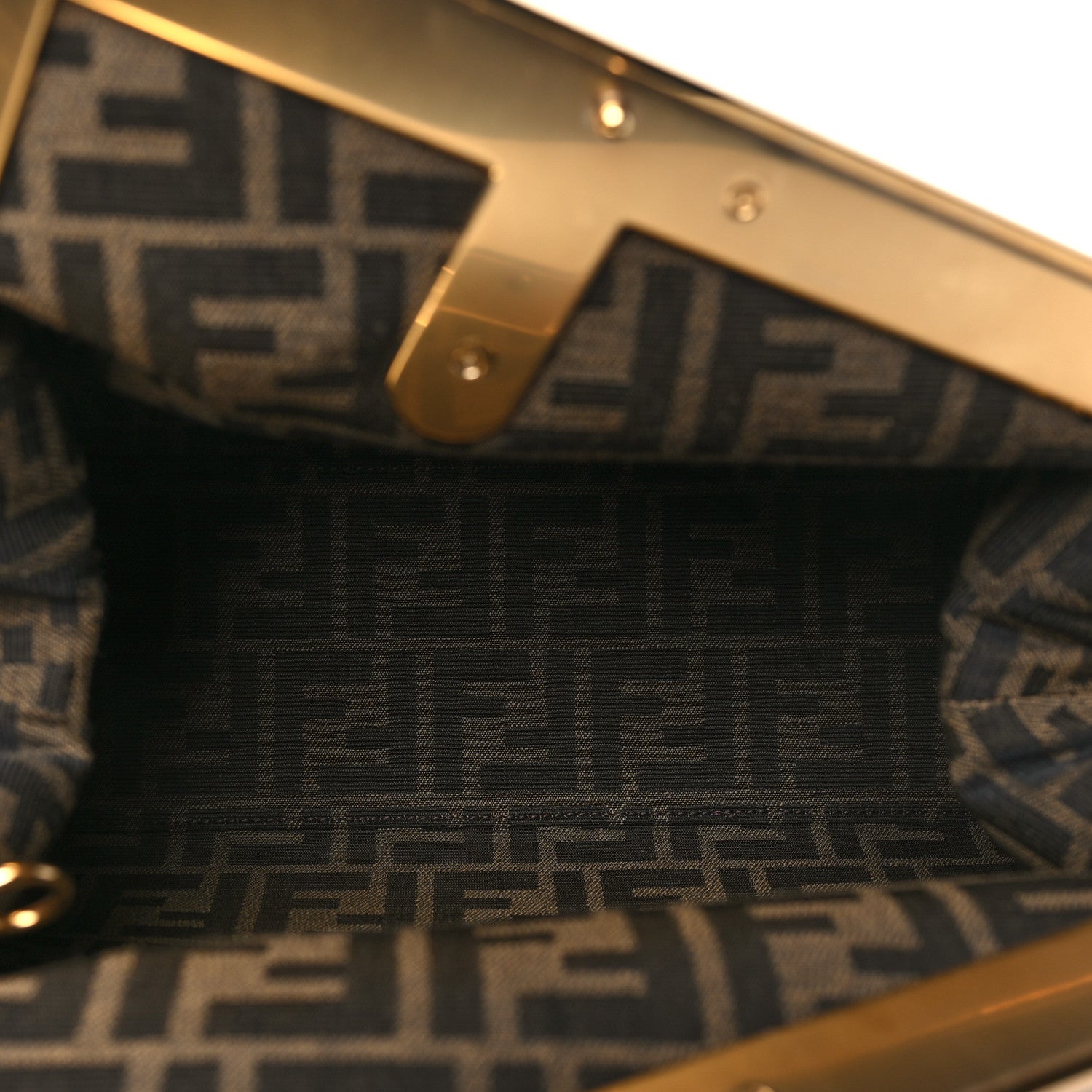 Fendi Shiny Nappa Medium Fendi First Caramello 5 of 10